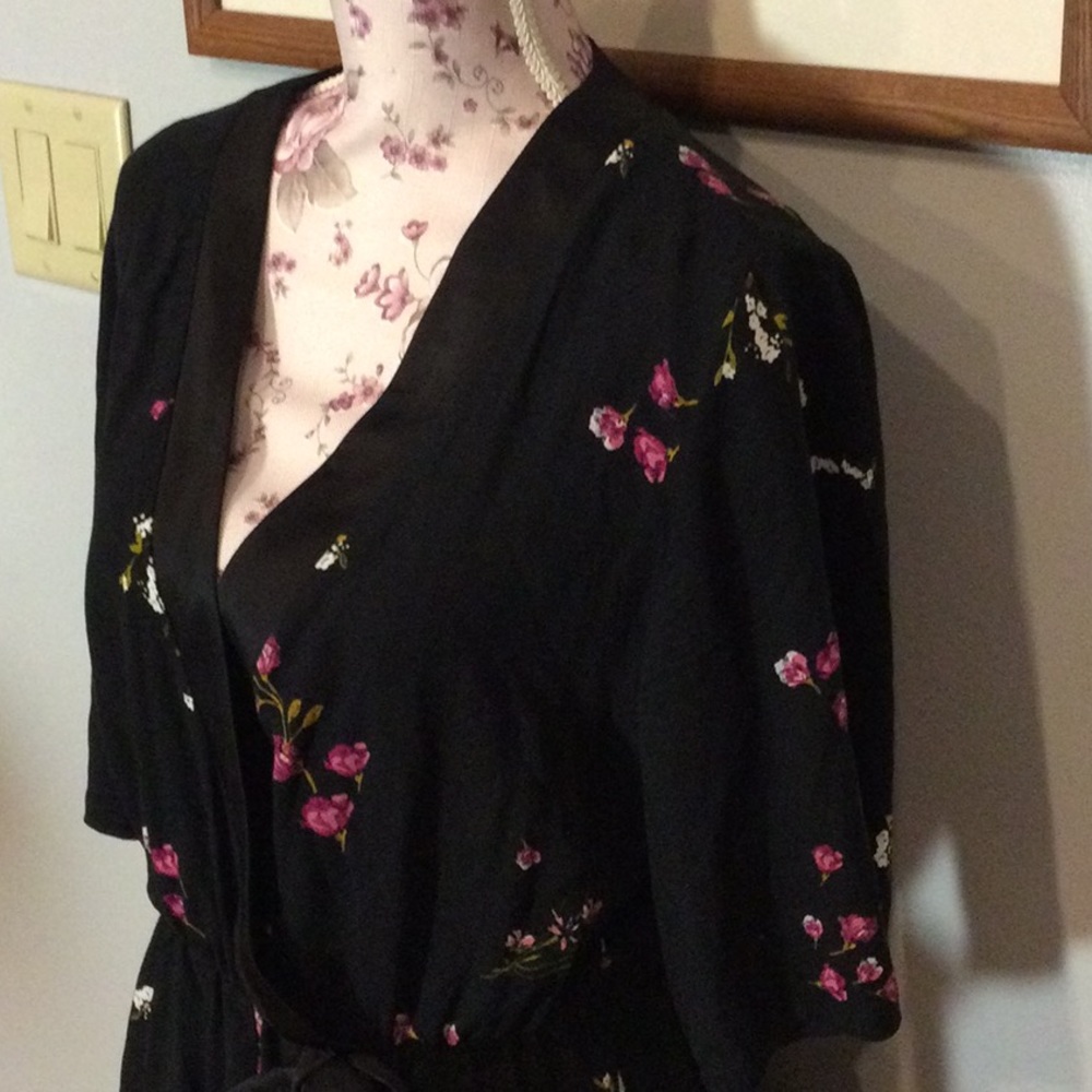 Primark Black & Pink Floral Romper - Picture 3 of 6